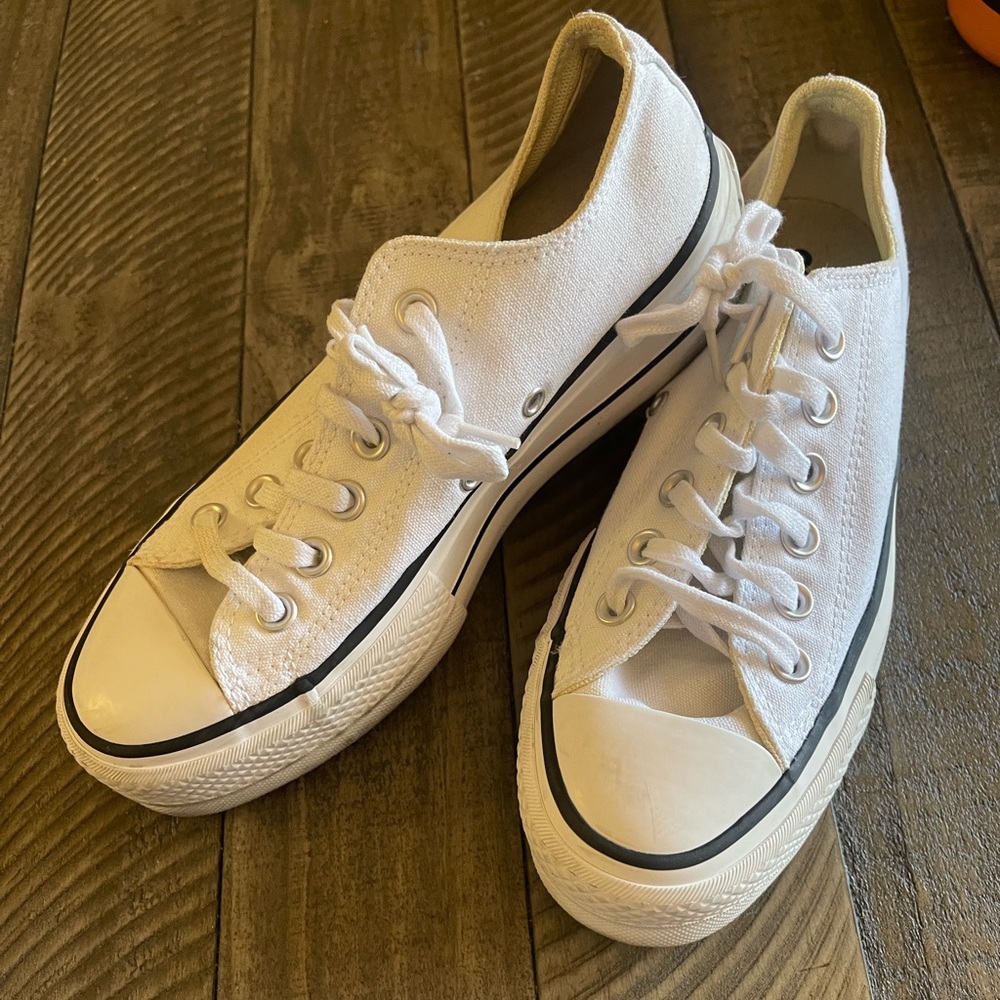 Chuck Taylor® All Star® Platform Sneaker (Women)